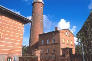 Der Leuchtturm am NATUREUM (Foto: Deutsches Meeresmuseum)