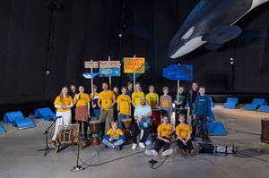 Musikperformance Wellen im Sturm im OZEANEUM (Foto: Anke Neumeister / Deutsches Meeresmuseum)
